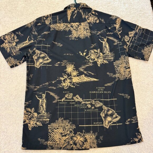 Howie Hawaiian Shirt - Picture 5 of 5